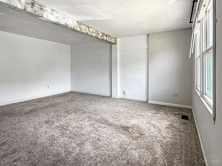 4560 New Market Ct #318 — Photo 2