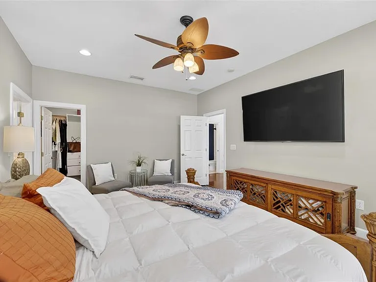 5536 Luminar Pointe Ln — Photo 35