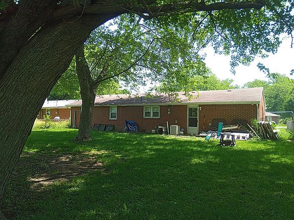 2nd image of 2217 Costello Dr