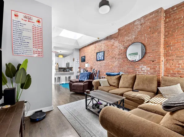 259 12th St APT 5B, Hoboken, NJ 07030