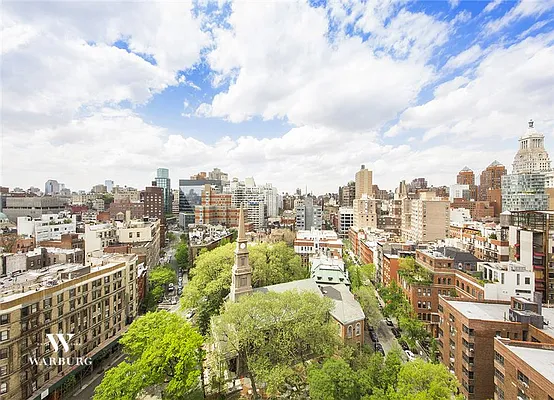 Sold by Warburg | media 7