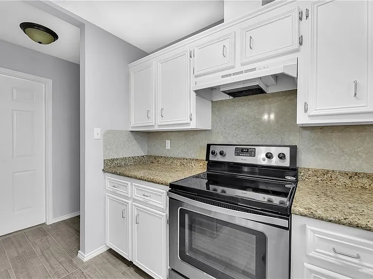 1812 Pike Ave — Photo 6