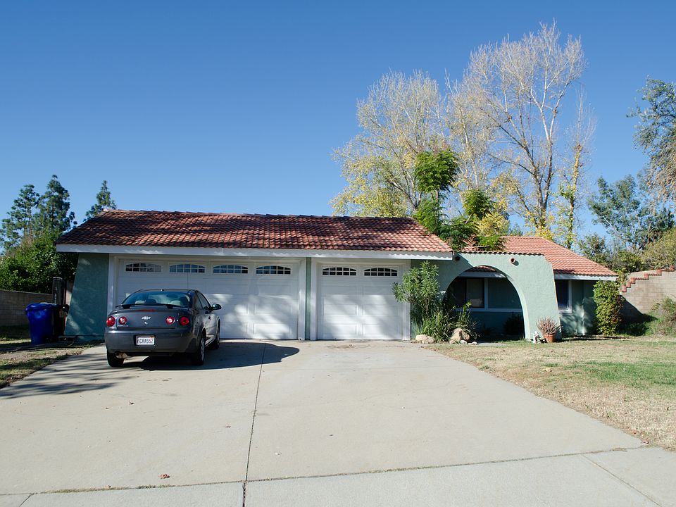 1st image of 5922 Elmhurst Ave
