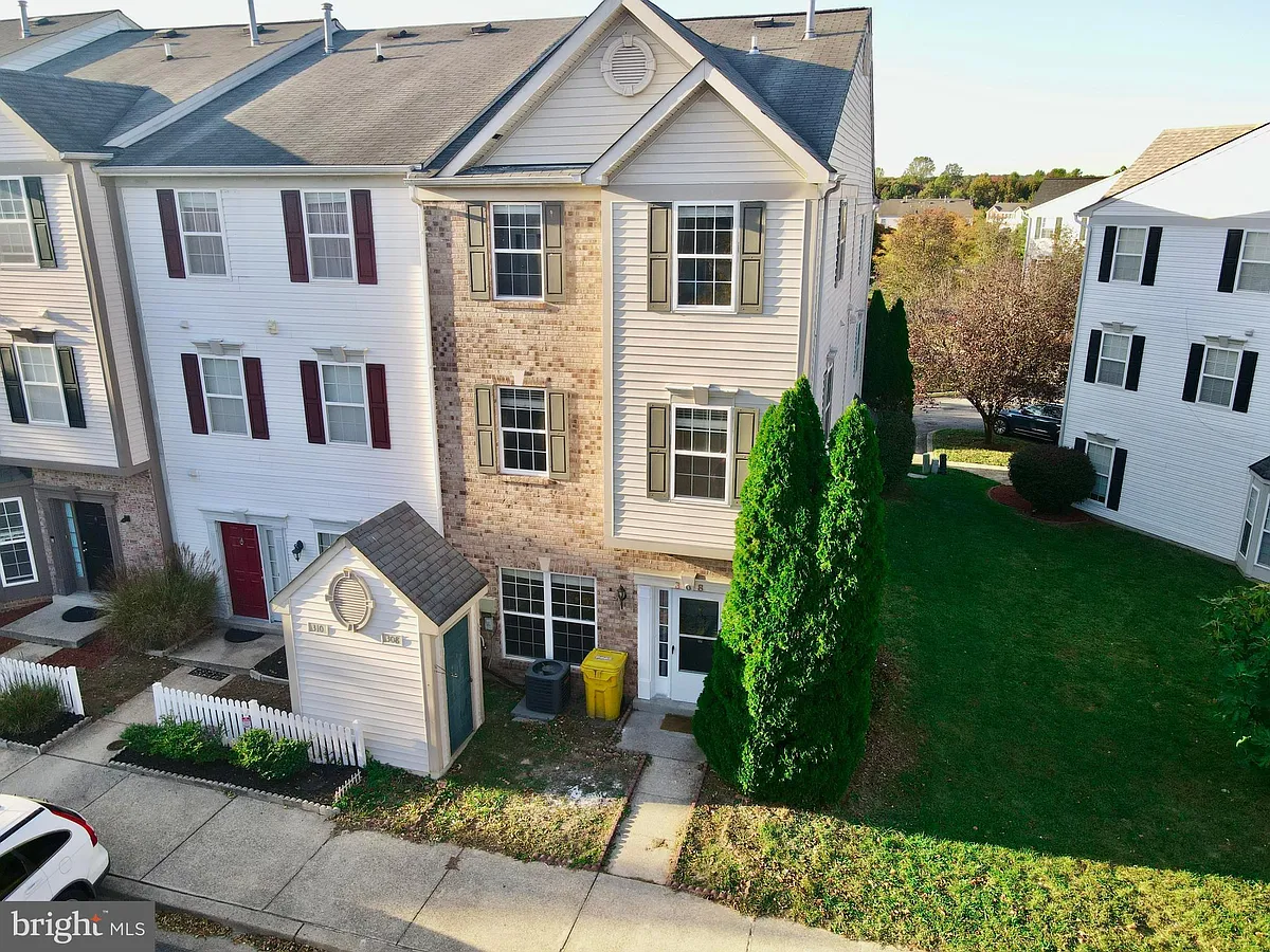 Building Photo - 308 Assembly Point Ct