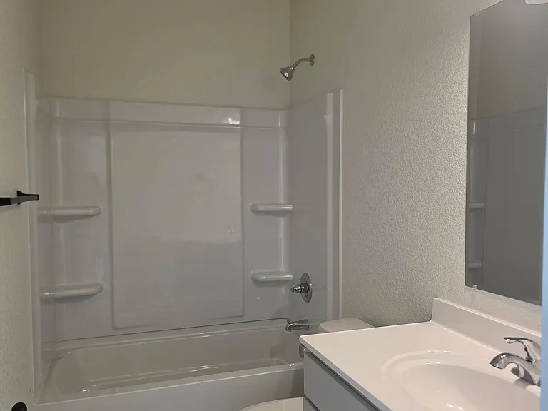 5336 Silverton St — Photo 17