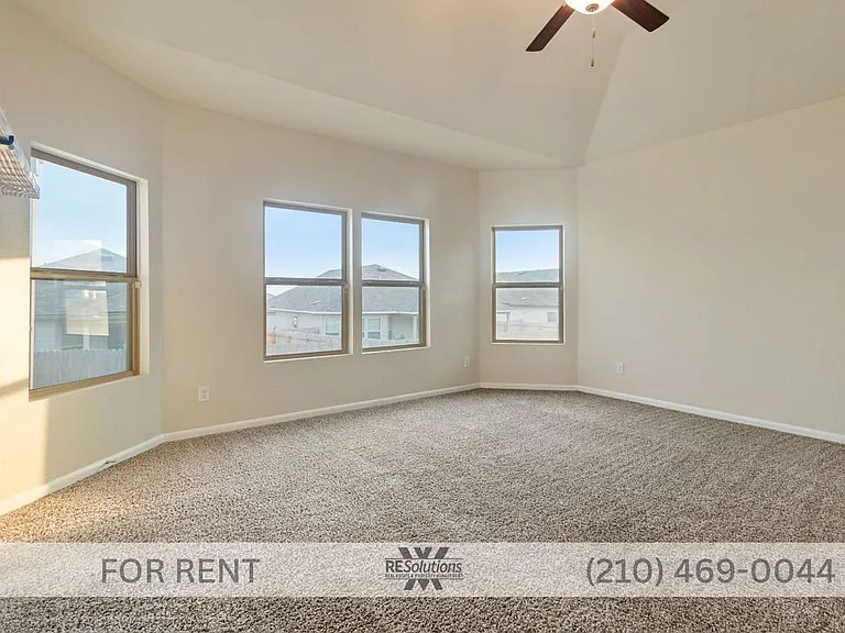 1125 Amber Lake — Photo 18
