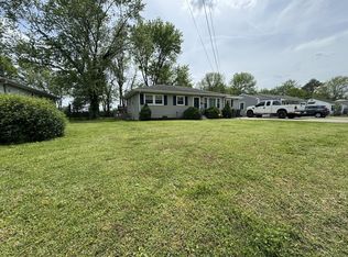 820 Meadowlane Dr, Lebanon, TN 37087