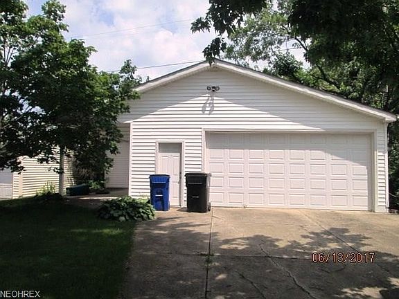 5th image of 16201 Westview Ave