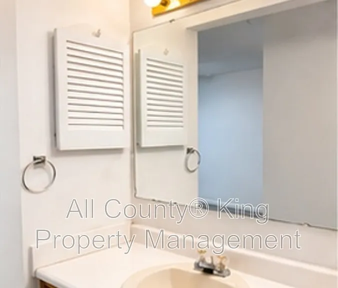 342 Waterdown Dr #10 — Photo 8