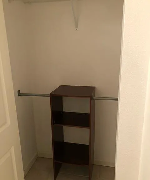 2512 E Madison St #301 — Photo 8
