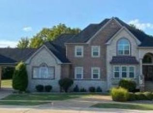 1005 Hawks Landing Dr, Lake Saint Louis, MO