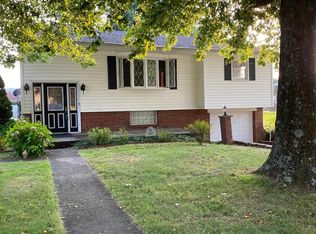 2907 Brentwood Ave, Moundsville, WV 26041