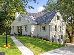 13 Roundridge Rd, Lutherville Timonium, MD 21093