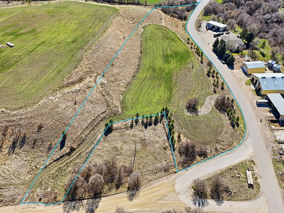 1st image of 2307 E Maple Creek Rd