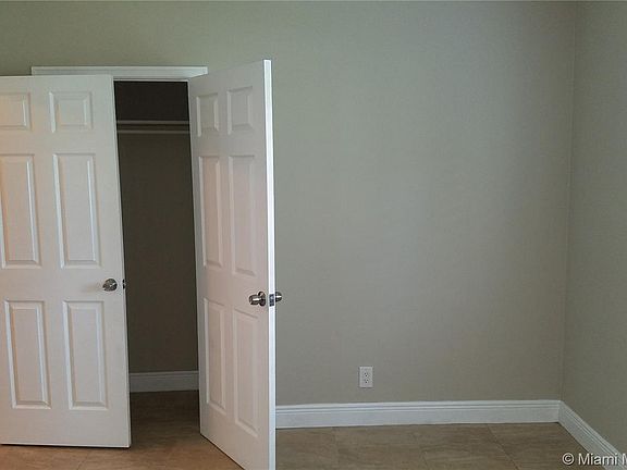 4th image of 1316 Dewey St #1