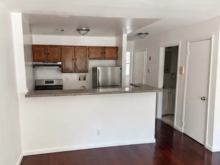 439 E 147th St #1 — Photo 16