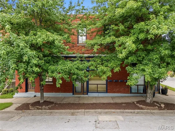 2901 Wisconsin Ave #2905, Saint Louis, MO 63118