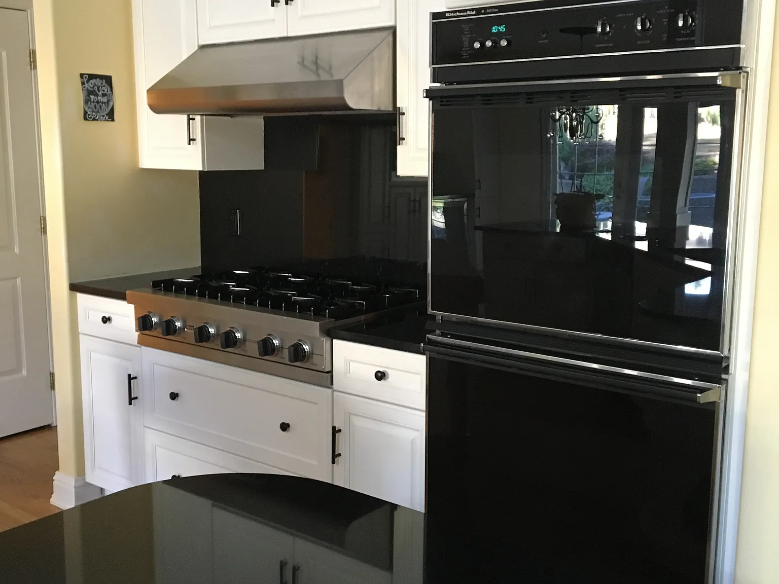 4 bed, 3.5 bath, 3330 sqft, $4,500 — Photo 3