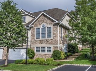 10 Ardsley Ct #2706, Denville, NJ 07834