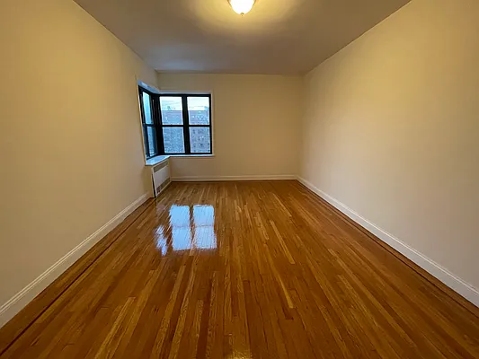 Rented by Contact Realty | media 48