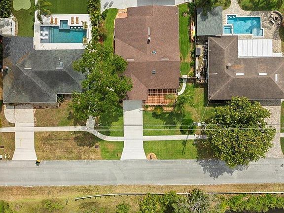 3rd image of 4201 SAN PABLO Road S