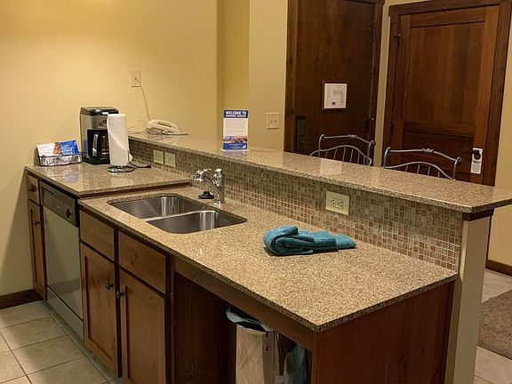 5th image of 32 Soaring Eagle Ln #213