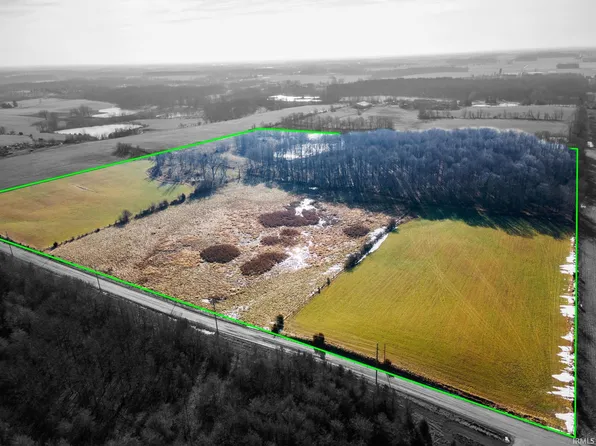 1002 County Road 8, Corunna, IN 46730