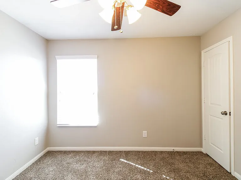 21110 Sugar Orchard Ln — Photo 15