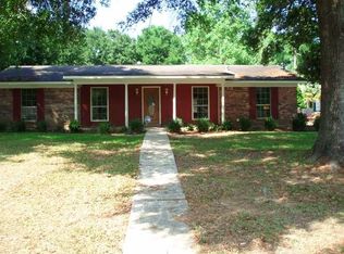 8010 Musketeer Dr, Mobile, AL 36695