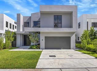 5041 SW 77th St, Miami, FL 33143