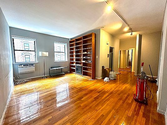 1st image of 243 W 99th St APT 6C