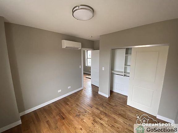5th image of 4625 S Drexel Blvd #205