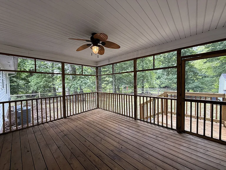 27140 Shannon Mill Dr — Photo 21