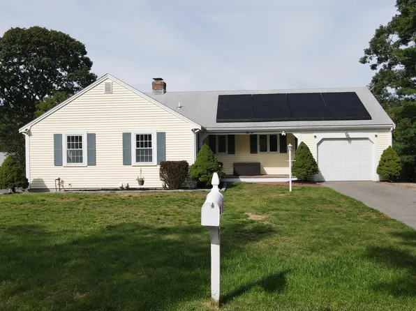 52 Early Redberry Lane, Yarmouth Port, MA 02675