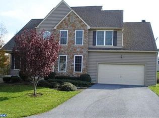 102 Birkdale Cir, Avondale, PA 19311