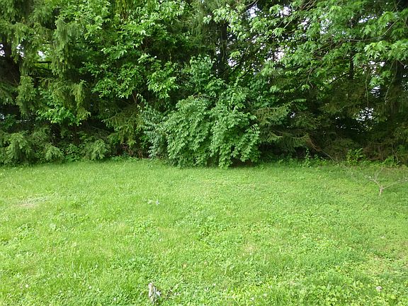4th image of 5066 Mengel Ln
