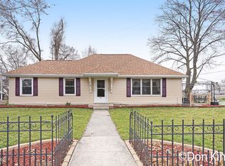 305 Wesley St SE, Wyoming, MI 49548