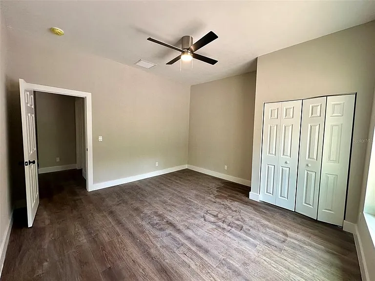 13647 NE 141st Dr — Photo 11