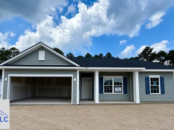 326 Juniper Dr, Hinesville, GA 31313