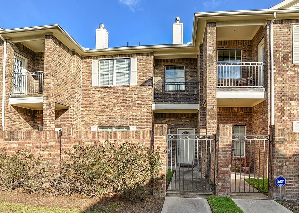 1st image of 2865 Westhollow Dr Unit 87