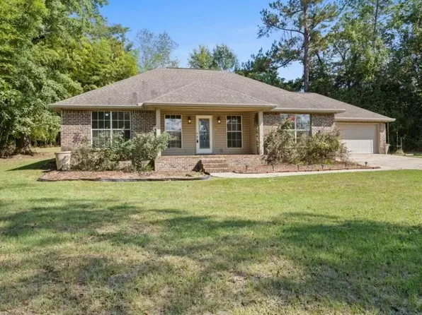 27 Chandler Ln, Petal, MS 39465