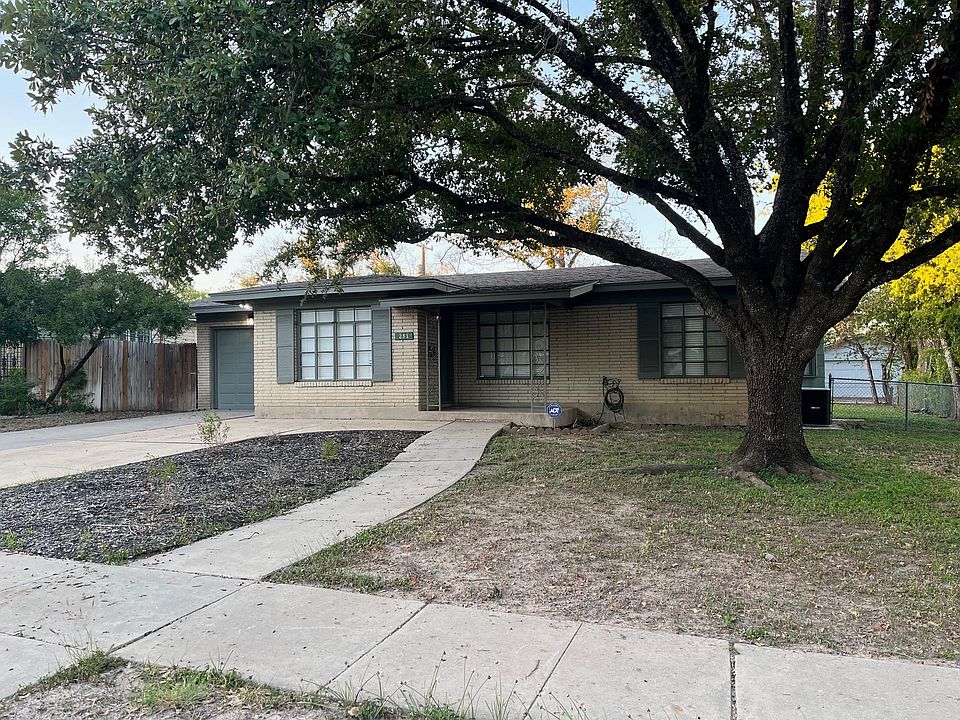 1st image of 251 Eland Dr