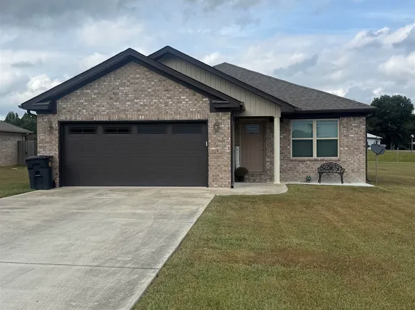 59 Robinson Ln, Somerville, AL 35670