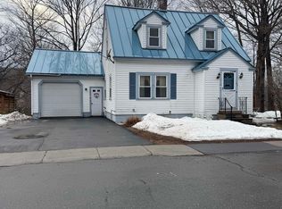 157 Commonwealth Avenue, Springfield, VT 05156