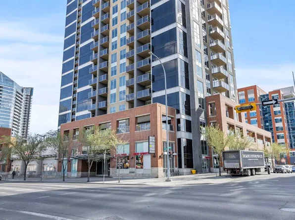 1320 S 1st St SE #2208, Calgary, AB T2G 0G8