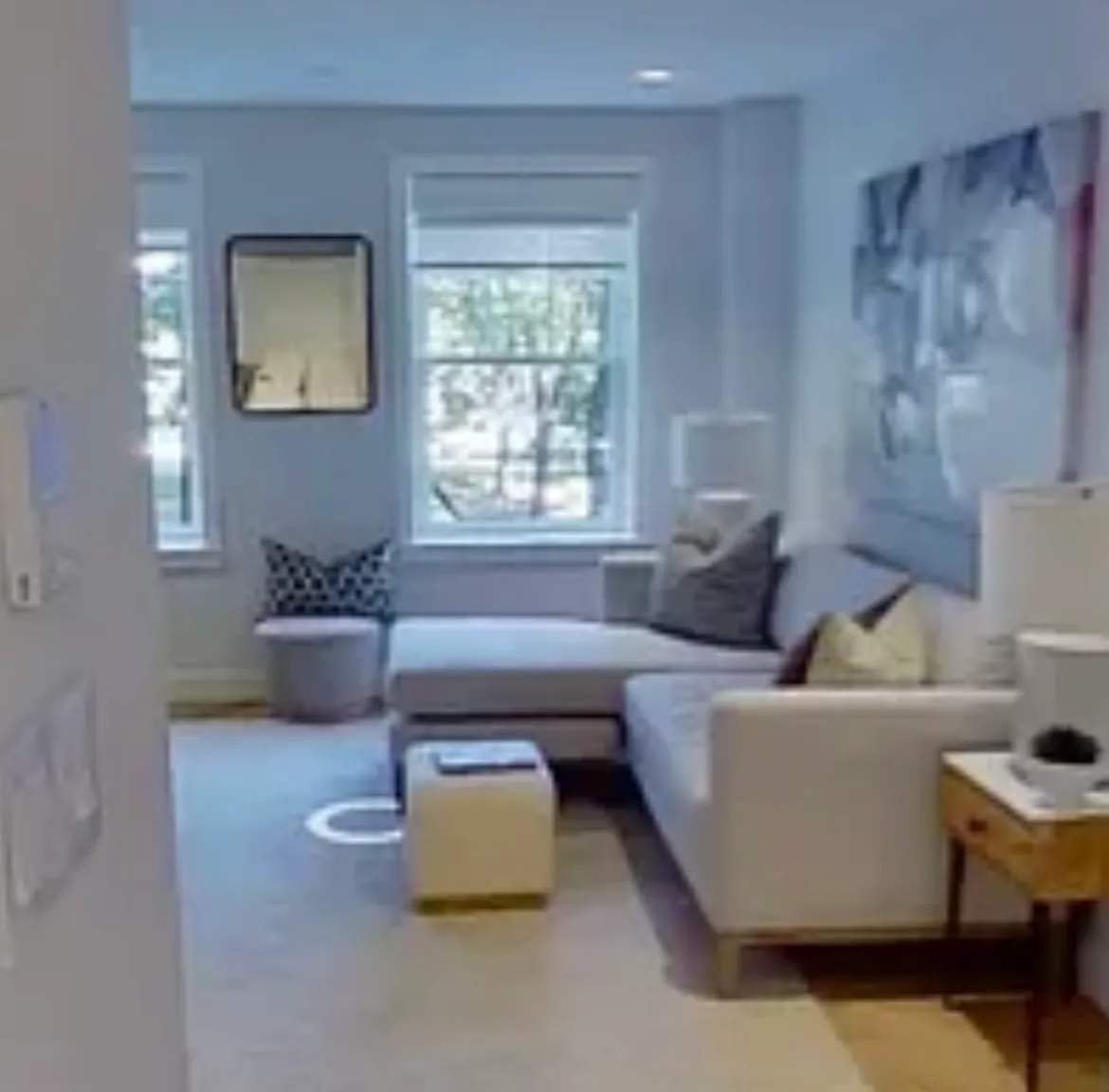 Studio, 330 sqft, $3,300 — Photo 1