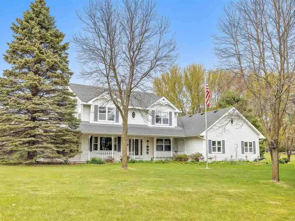 3148 Fairview Rd, Green Bay, WI 54313