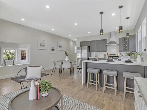 3834 West Street, Oakland, CA 94608