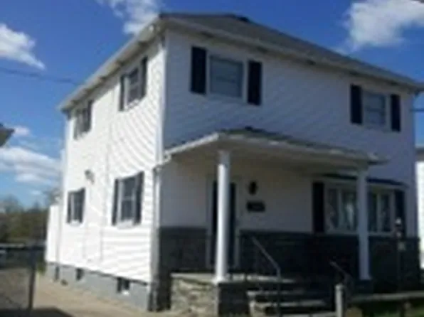 516 Johnson St, West Wyoming, PA 18644