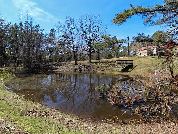 3rd image of 2425 Antioch Rd